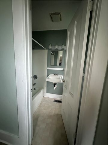 124 East Hudson Street, Elmira City, NY 14904