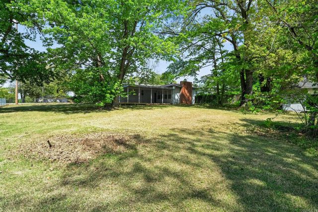 5509 Westminister Dr, Little Rock, AR 72209