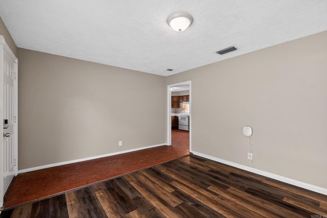 5509 Westminister Dr, Little Rock, AR 72209