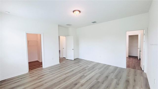 557 SCOTT LAKE CREEK LN, Lakeland, FL 33813