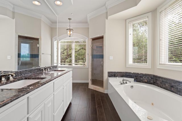 3735 Lost Creek BLVD, Austin, TX 78735
