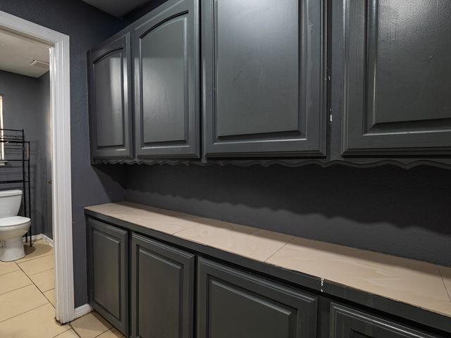 605 Blue Lake Drive, Fort Worth, TX 76103