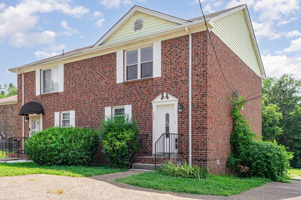 355 Clearwater Dr, Nashville, TN 37217
