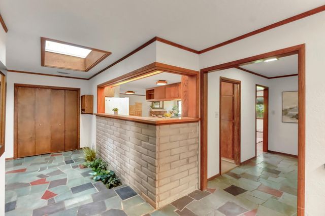 1302 Oak Ave, Davis, CA 95616