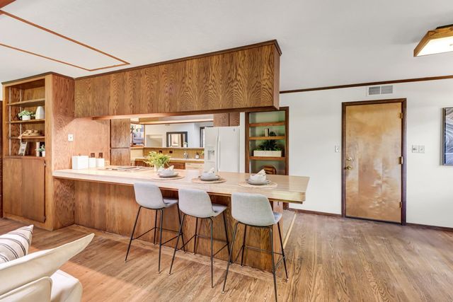 1302 Oak Ave, Davis, CA 95616