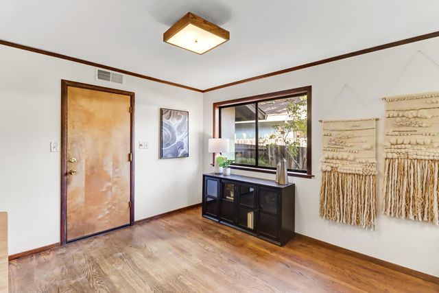 1302 Oak Ave, Davis, CA 95616