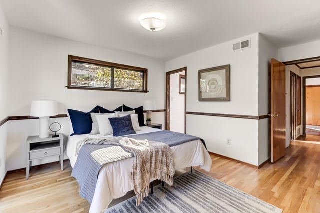 1302 Oak Ave, Davis, CA 95616