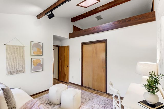 1302 Oak Ave, Davis, CA 95616