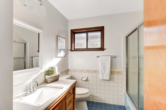 1302 Oak Ave, Davis, CA 95616