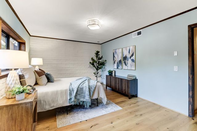 1302 Oak Ave, Davis, CA 95616