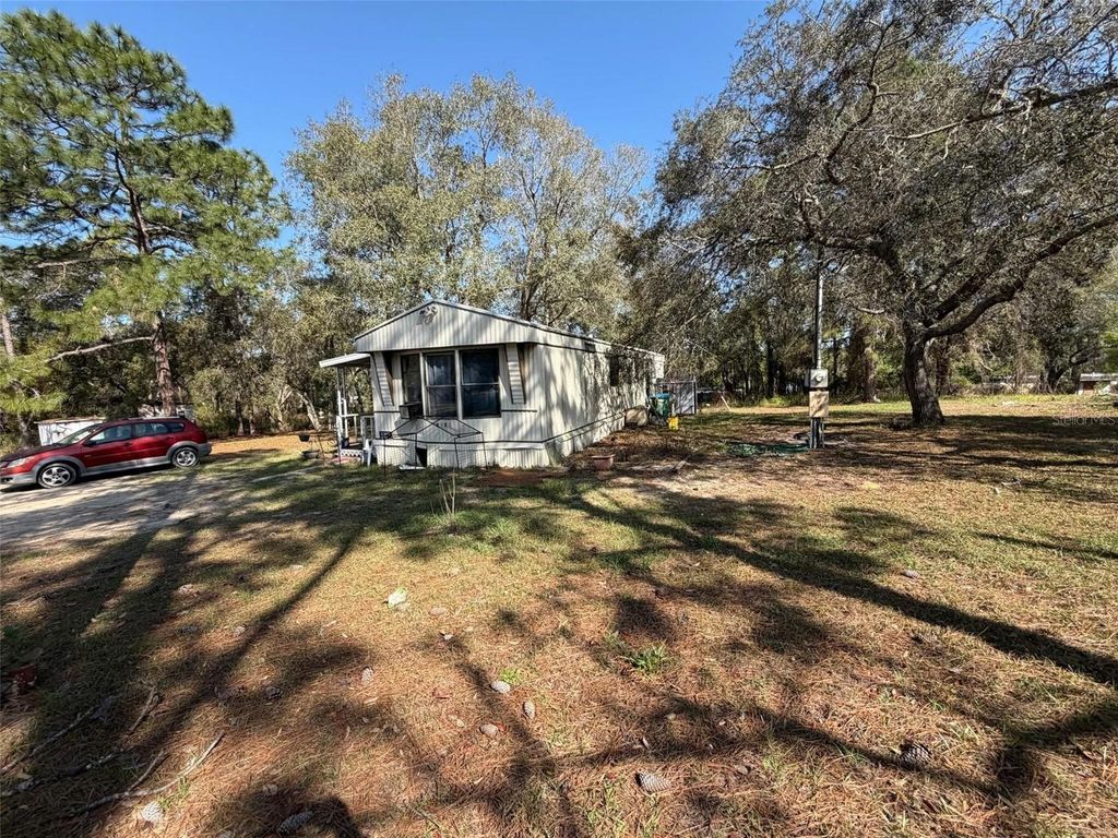 Image 3 of property listing at 5175 W WINTER SUN LANE, Homosassa, FL 34446