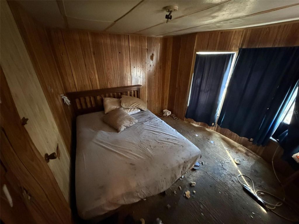 Image 8 of property listing at 5175 W WINTER SUN LANE, Homosassa, FL 34446