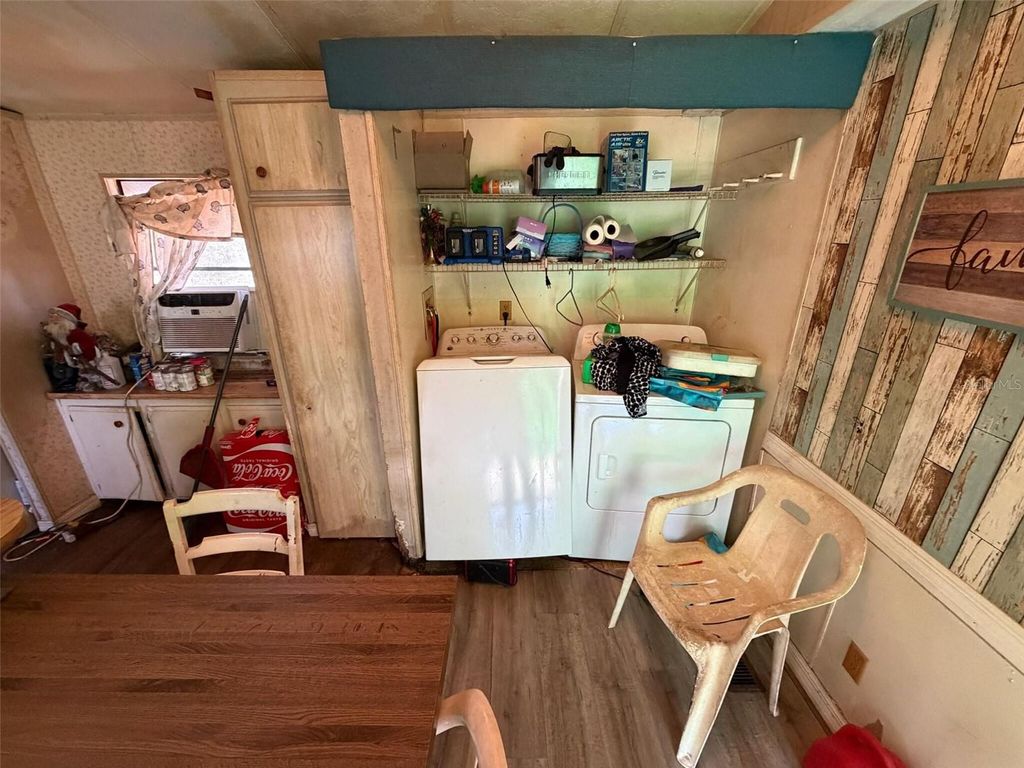 Image 9 of property listing at 5175 W WINTER SUN LANE, Homosassa, FL 34446