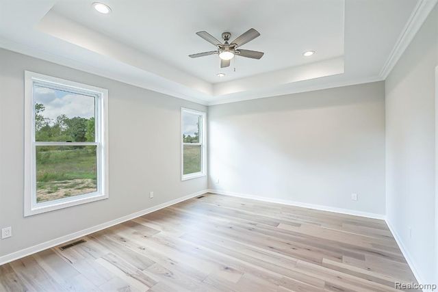 9758 Iosco Ridge Drive, Gregory, MI 48137