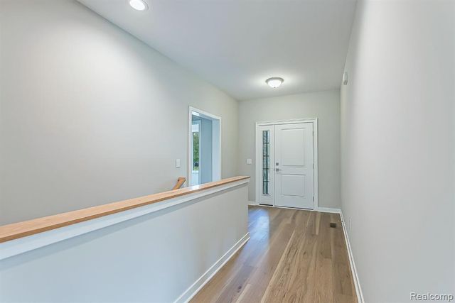 9758 Iosco Ridge Drive, Gregory, MI 48137