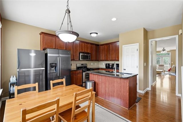 798 Village Field Court, Suwanee, GA 30024