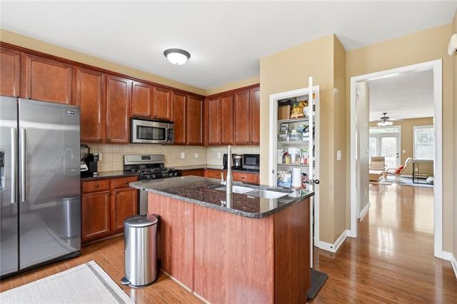 798 Village Field Court, Suwanee, GA 30024