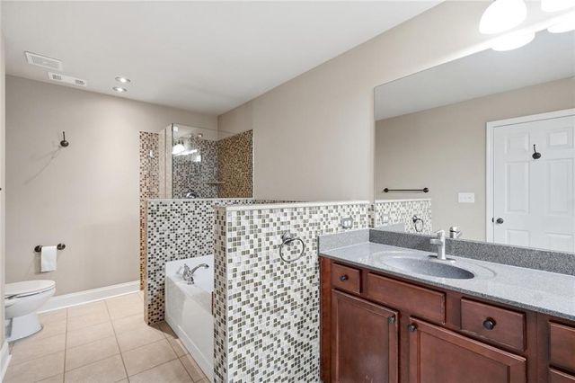 798 Village Field Court, Suwanee, GA 30024
