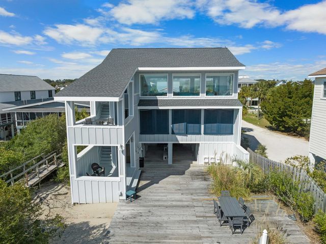 62 Makepeace Pl., Pawleys Island, SC 29585