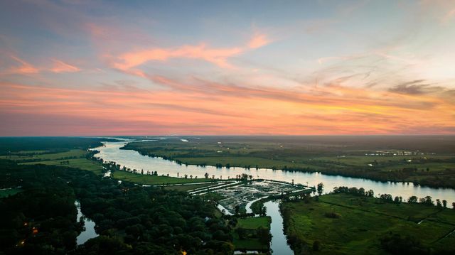 62 Makepeace Pl., Pawleys Island, SC 29585