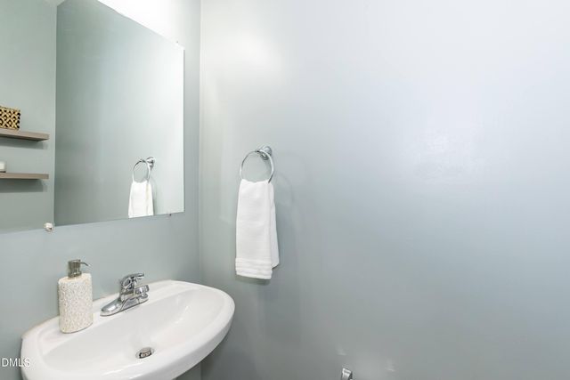 2200 Valley Edge Drive 104, Raleigh, NC 27614