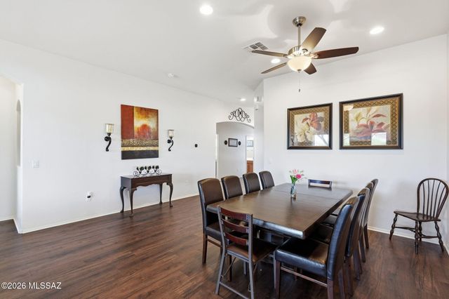 6769 W Fishermans Drive, Tucson, AZ 85757