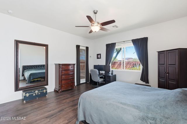 6769 W Fishermans Drive, Tucson, AZ 85757