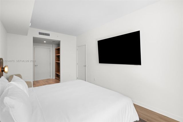 1611 SW 2nd Avenue 816, Miami, FL 33129