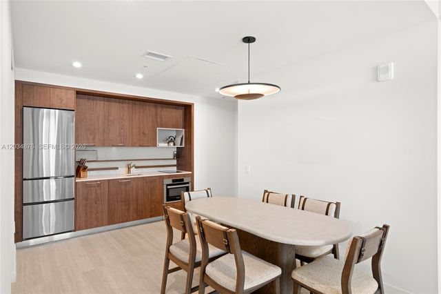 1611 SW 2nd Avenue 816, Miami, FL 33129