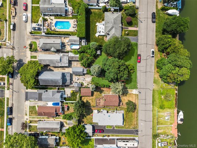 81 Wilson Avenue, Amityville, NY 11701