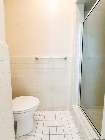 245 Losoya St A, San Antonio, TX 78205