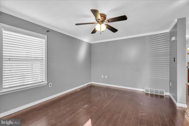 104 PARK AVE, Somerdale, NJ 08083