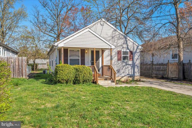 104 PARK AVE, Somerdale, NJ 08083