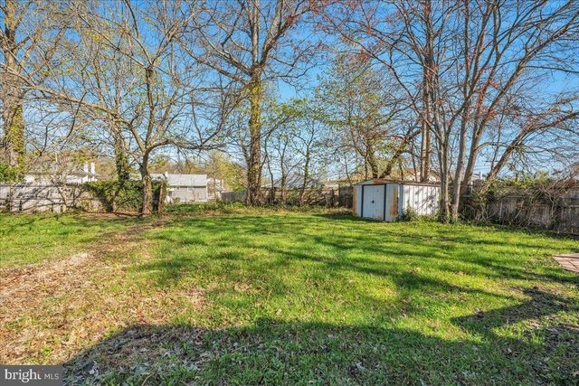 104 PARK AVE, Somerdale, NJ 08083