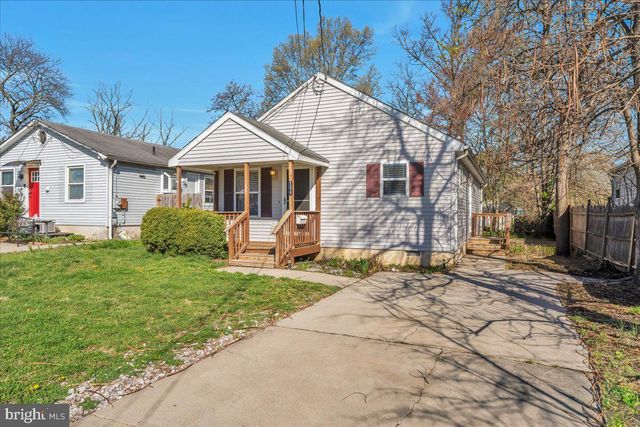 104 PARK AVE, Somerdale, NJ 08083