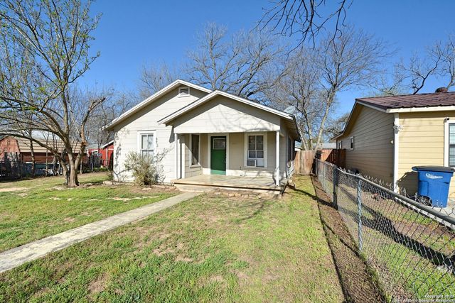 875 PORTER ST, New Braunfels, TX 78130