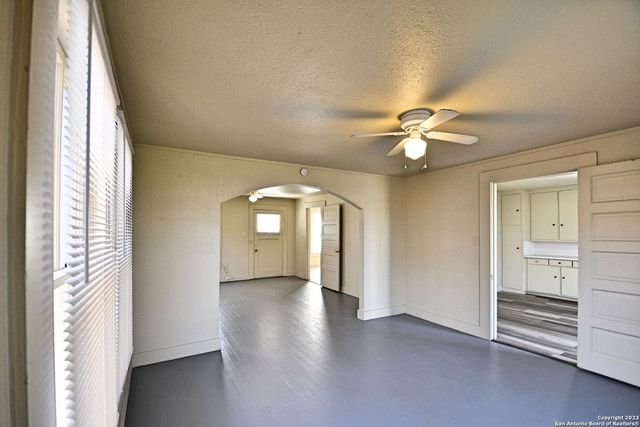 875 PORTER ST, New Braunfels, TX 78130