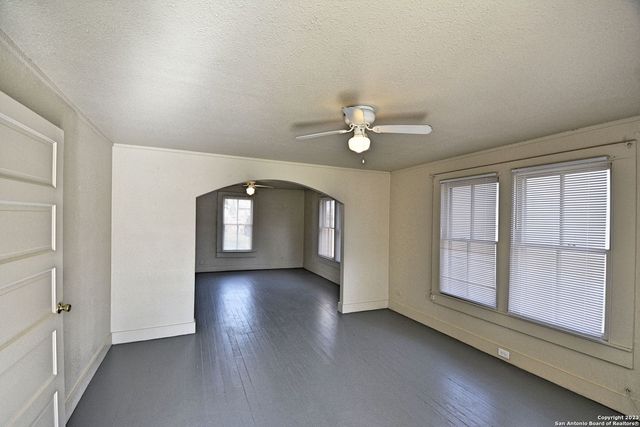 875 PORTER ST, New Braunfels, TX 78130