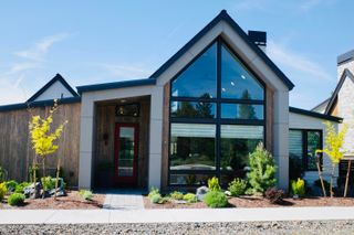 191 W Clearpine Drive, Sisters, OR 97759