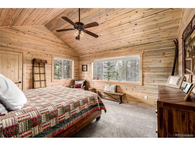 378 Arapahoe Cir, Jefferson, CO 80456