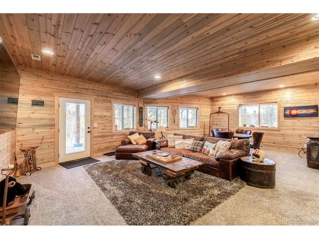 378 Arapahoe Cir, Jefferson, CO 80456