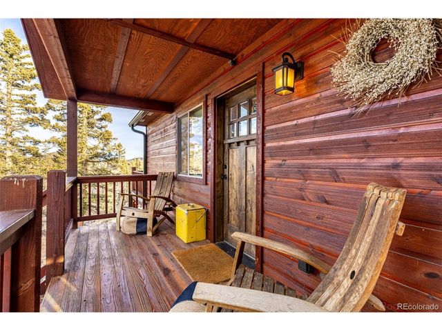 378 Arapahoe Cir, Jefferson, CO 80456