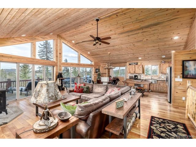 378 Arapahoe Cir, Jefferson, CO 80456