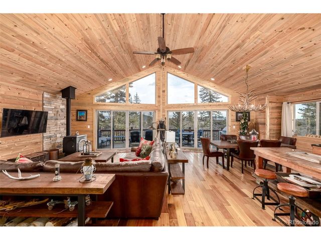 378 Arapahoe Cir, Jefferson, CO 80456