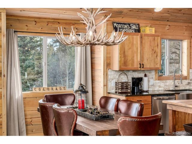 378 Arapahoe Cir, Jefferson, CO 80456