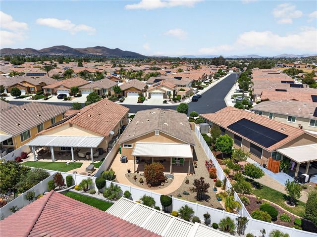 26739 Opalescent Drive, Menifee, CA 92584