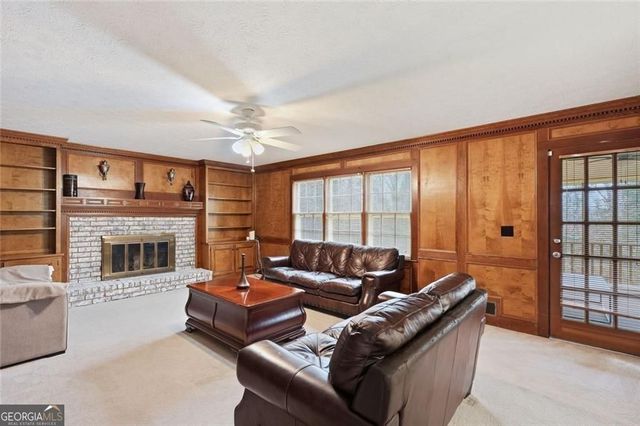 4803 Tomahawk Court SW, Lilburn, GA 30047