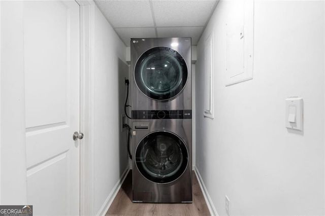 4803 Tomahawk Court SW, Lilburn, GA 30047