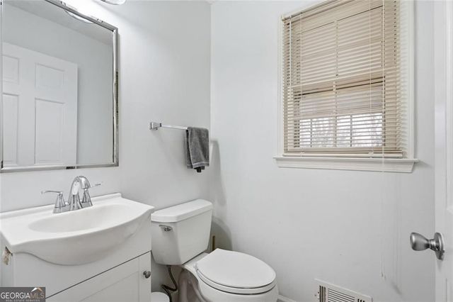 4803 Tomahawk Court SW, Lilburn, GA 30047