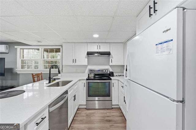 4803 Tomahawk Court SW, Lilburn, GA 30047